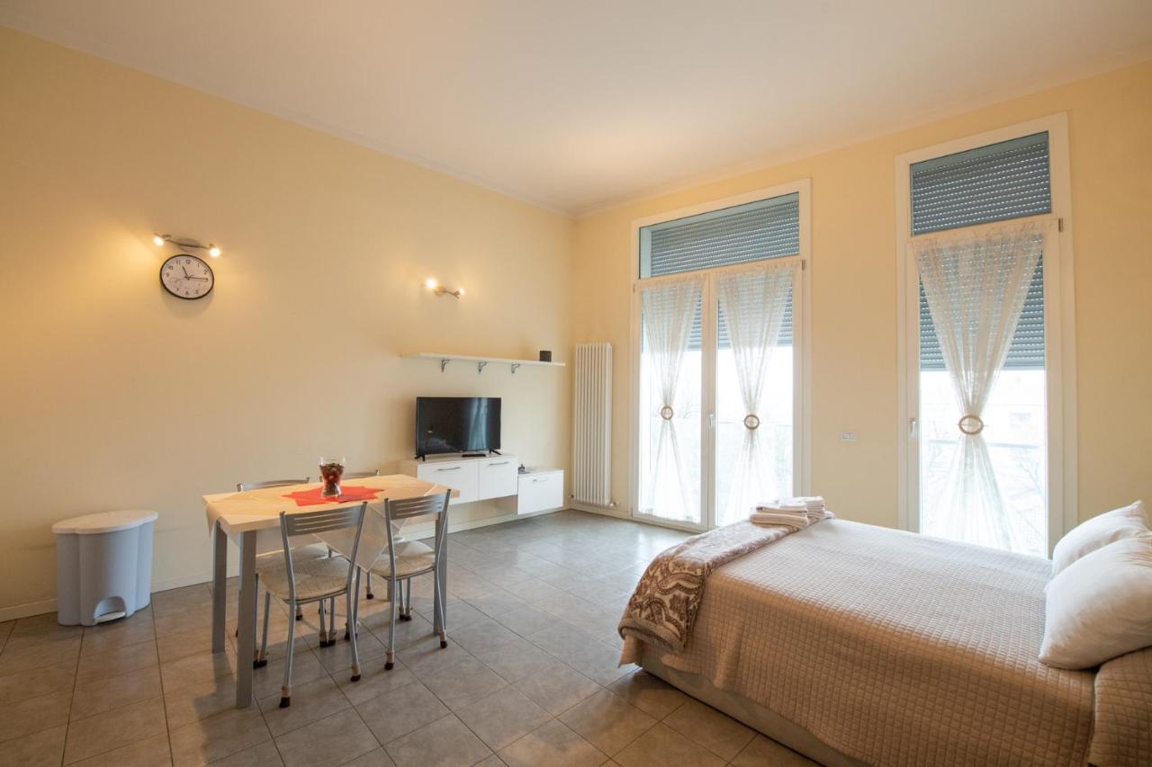 Appartamenti Maggiore Parma Buitenkant foto